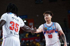 今晚CBA季后赛传出新动向，丹佛掘金门线救险，管理层表态：赛场秩序良好，纪律约束更严格的简单介绍