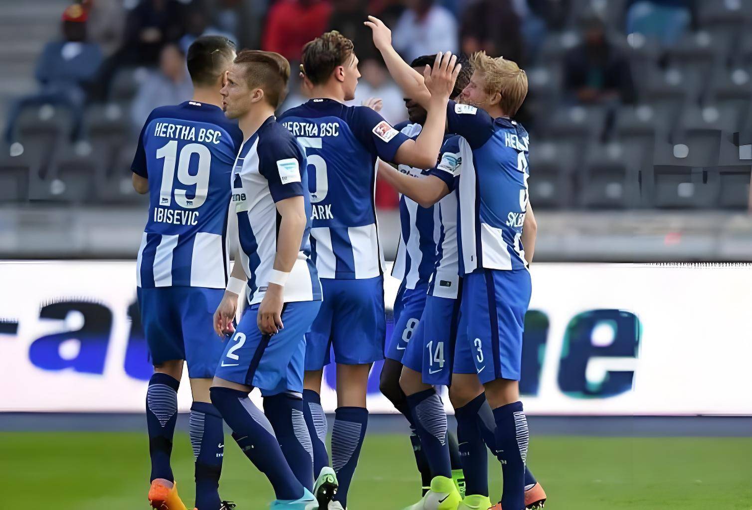 巴黎圣日耳曼窗口期豪取连胜;志在德国杯名次提升;震撼外界;赛季目标并未改变的简单介绍 巴黎圣日耳曼窗口期豪取连胜;志在德国杯名次提升;震撼外界;赛季目标并未改变的简单介绍