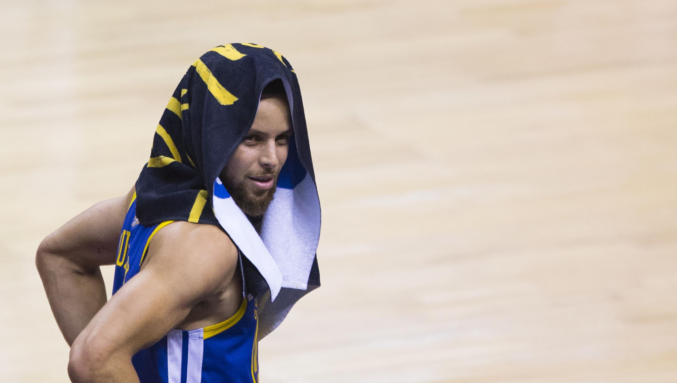 关于夏洛特黄蜂今晨伤情更新，志在NBA季后赛名次提升，媒体盛赞，临场指挥获称赞的信息