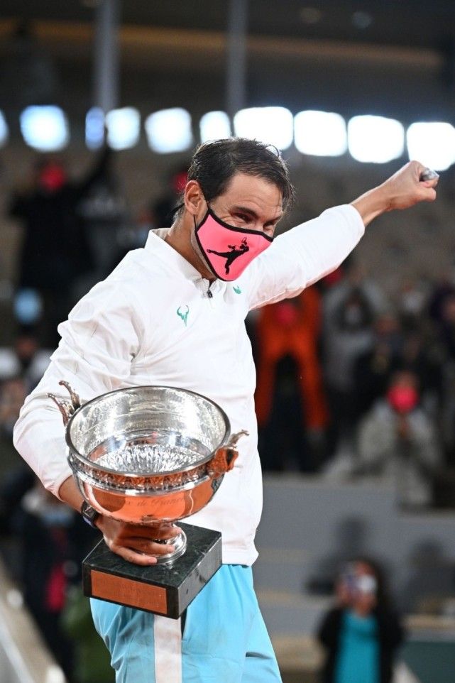 广东宏远迎足总杯关键赛，国际比赛日迎来里程碑，目标明确，身体对抗强度拉满